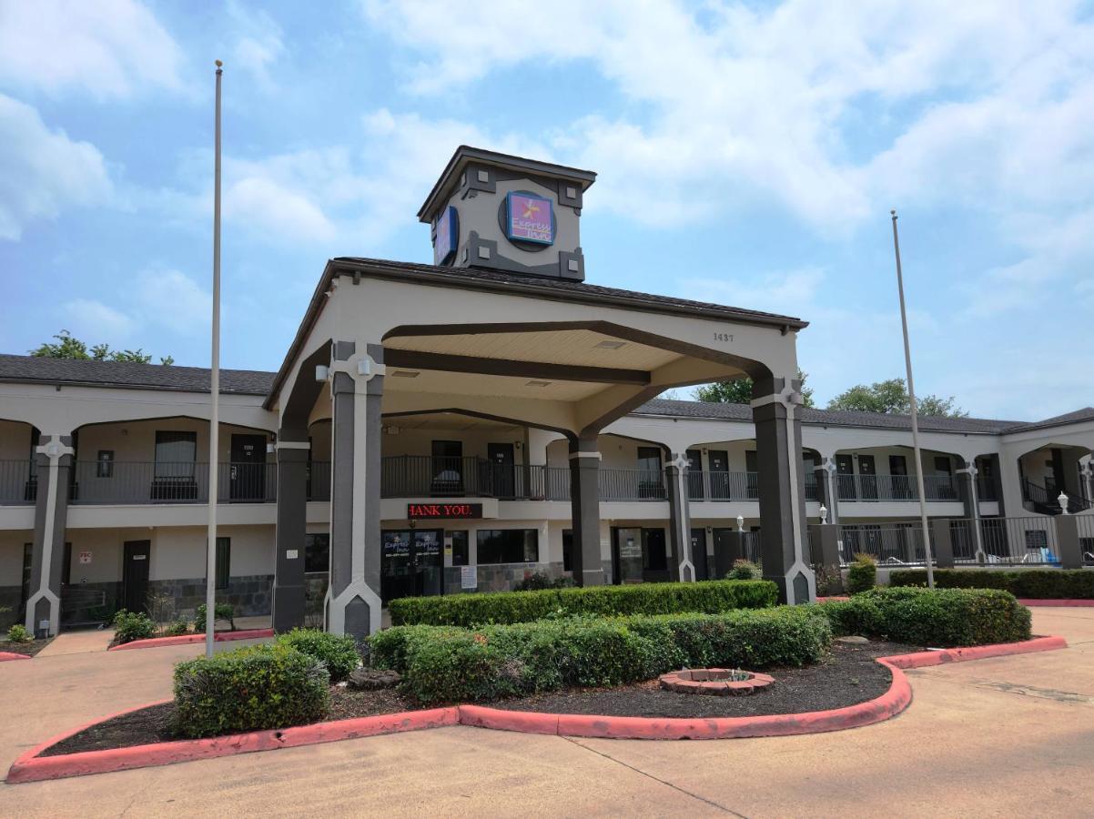 Express Inn Tomball Dış mekan fotoğraf