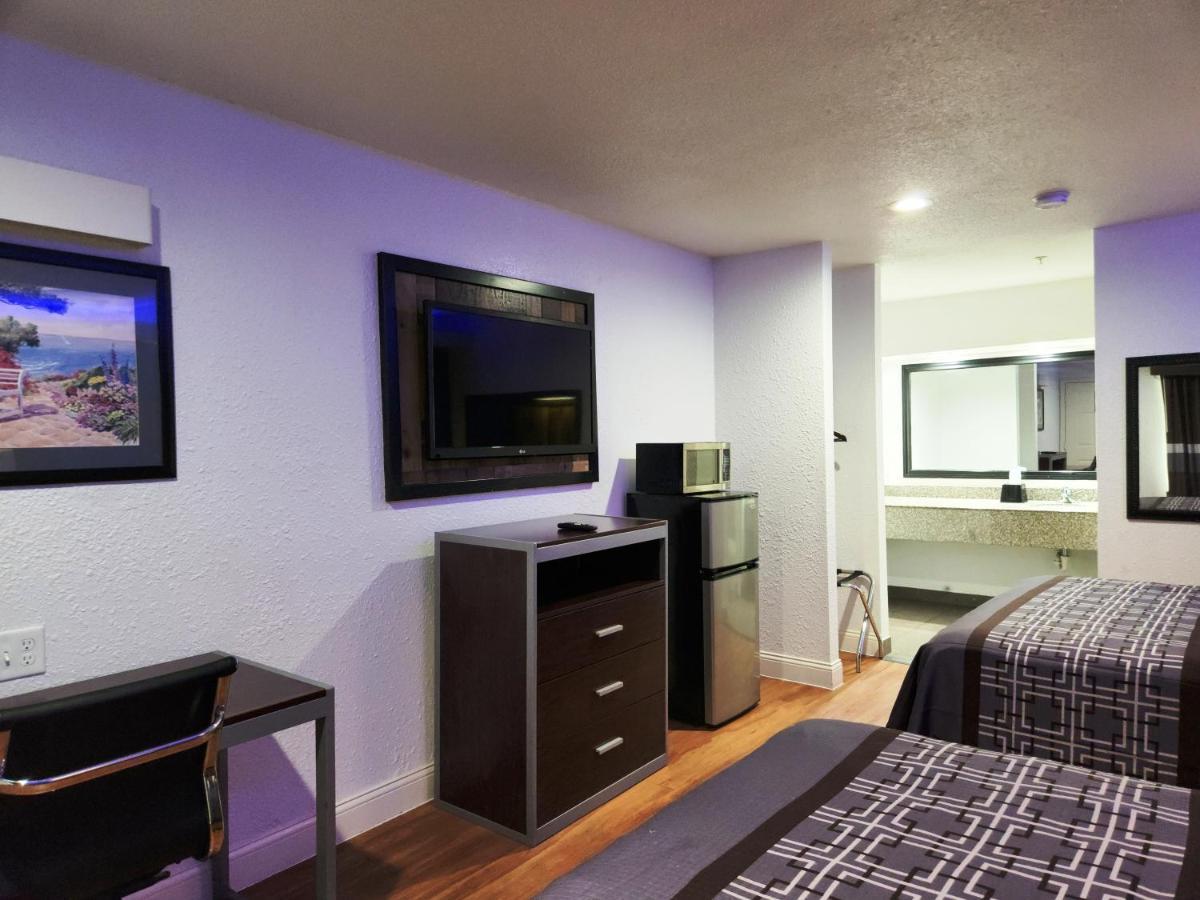 Express Inn Tomball Dış mekan fotoğraf